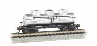 Bachmann Northern California Wineries 3-Dome Tank Car. N Scale