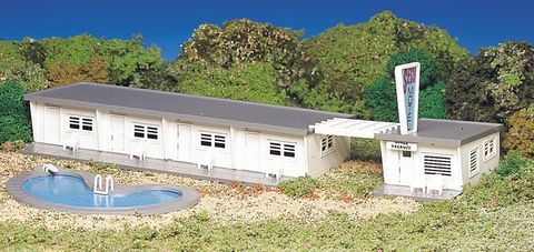 Bachmann Motel W/Pool Classic Kits, HO Scale