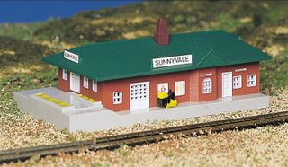 Bachmann Passenger Station, N Scale