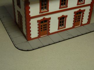 Bachmann Concrete Sidewalk, 33" StraightSections, 8 Corners, HO Scale