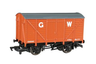 Bachmann Ventilated Van, Great Western,Thomas & Friends, HO Scale