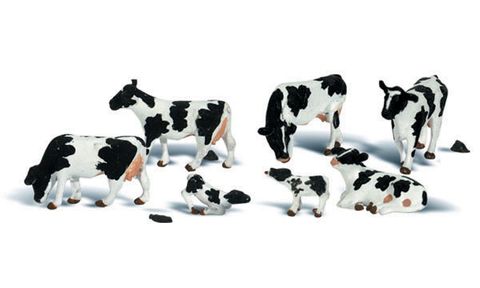 Woodland Scenics O Holstein Cows *