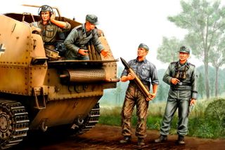 Hobbyboss 1:35 German Spg Crew