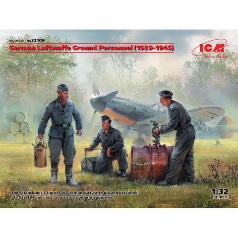 ICM 1:32 German Luftwaffe Ground Personnel (
