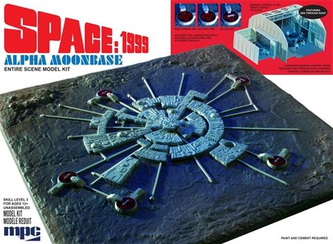 MPC 1:3200 Space 1999: Moon Base Alpha