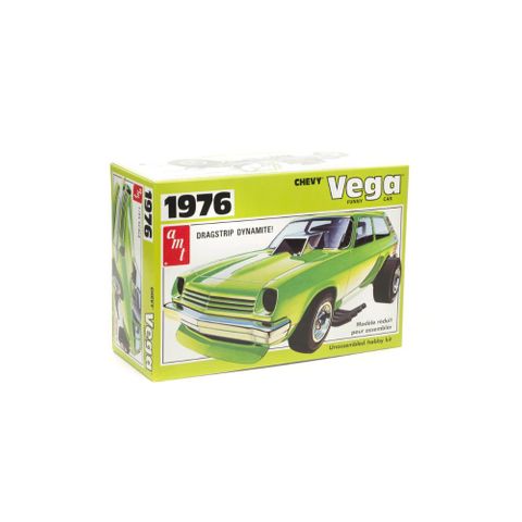 AMT 1:25 1976 Chevy Vega Funny Car