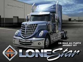 Moebius 1:25 2010 International LonestarTruck