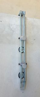 05 Clamp Bar 2 Gearbox 1320mm Turn wheel Handles
