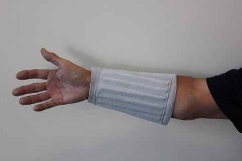Wrist Guards 345mm Wide Cotton Lined Cut 4