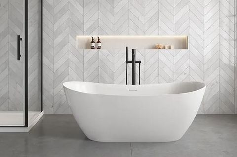 LUKA 1500 X 730 Free standing bath (INC WHITE OVERFLOW OUTLET)