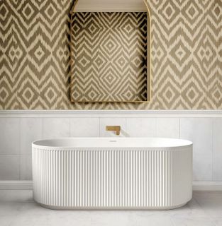 Attica Havana 1500 Matte White Fluted Bath with Overflow