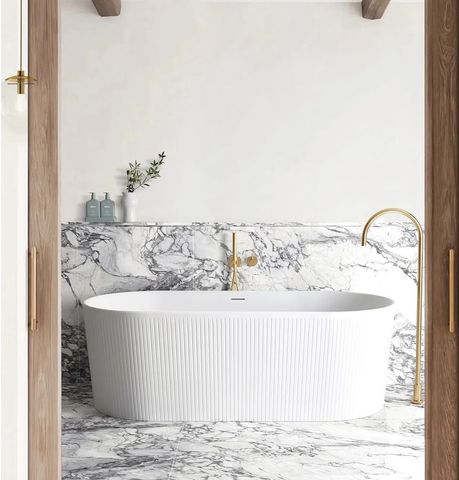 Attica Noosa Fluted 1500 Matte White Bath with Overflow