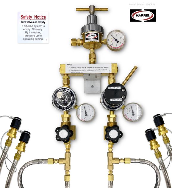 2 x 2 Oxygen Manifold 1500kPa (1.2m, 1/2