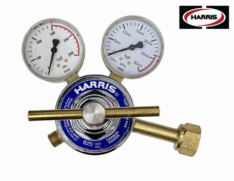 825 CO2 Reg 0-1500kpa, Side Inlet