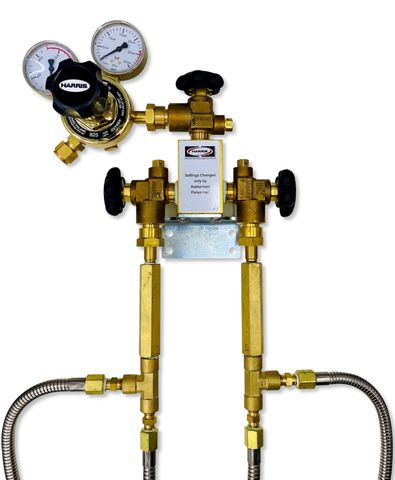 2 x 2 Oxygen Manifold 1000kPa (1.2m) (1/2" Tube)