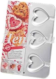 Wilton Hearts Cookie Pan