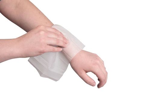 Wound Cleansing Wipe -  Non-Stin - Sachet