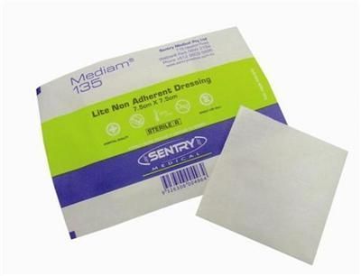 MEDIAM® 135 LOW ADHERENT DRESSING