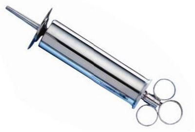 EAR SYRINGE WITH THREE NOZZLES