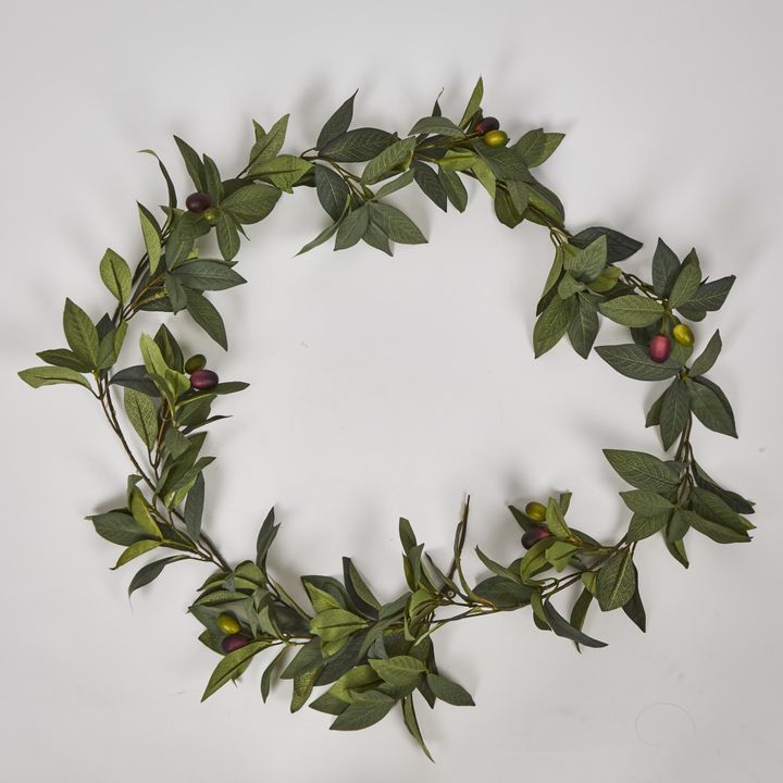 Olive Garland 182cm