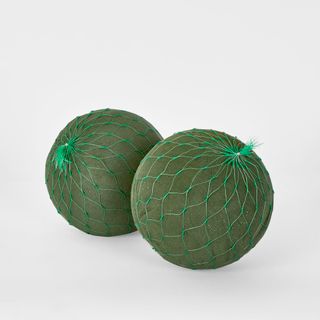 Oasis Floral Foam Netted Sphere 18cm