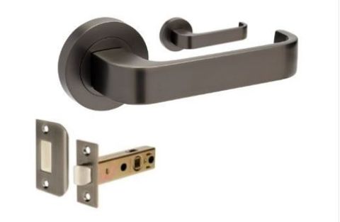 ZANDA 7090 STREAMLINE ROUND ROSE LEVER PRIVACY W/LATCH GN