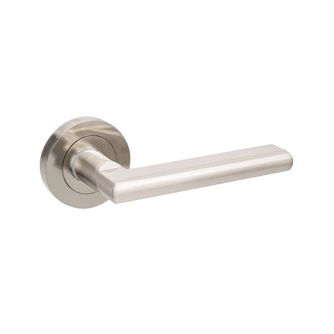 ZANDA 10021 EPIC ROUND ROSE PASSAGE SET W/LATCH BN