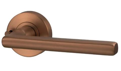 LOCKWOOD VIVID LEVER V4 PRIVACY SET WITH LATCH