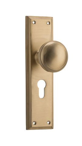 Tradco TRA21366E Door Knob Milton Euro Pair Unlacquered Satin Brass