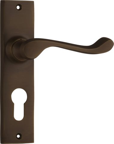 TRADCO FREMANTLE EURO PLATE FURNITURE SET