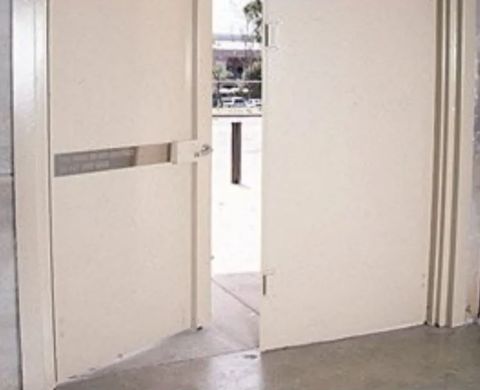 Rivers 420-SEM Model 420 Semaphore - 4 Point Locking Bar &ndash; Int Lever / Ext Lever / Ext Key Access &ndash; Suit Double Door