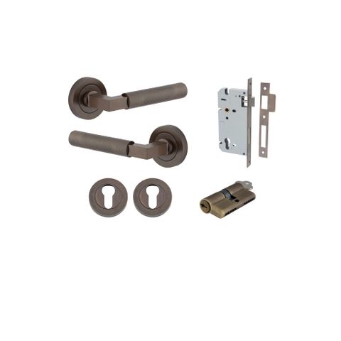 Iver Brunswick Round Rose Entrance Lever Kit (Key/Key)