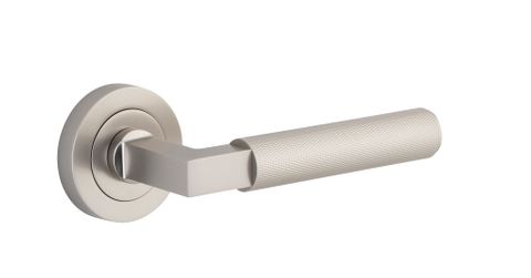 Iver TRA0359 0359 Brunswick Door Lever Round Rose Pair SN