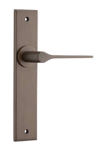 Iver Como Lever Chamfered Plate Furniture Kit No Latch