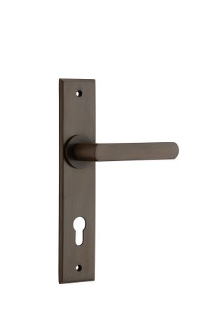 Iver Osaka Lever Chamfered Euro Plate Furniture Kit
