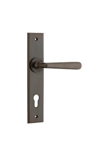 Iver Copenhagen Lever Chamfered Euro Plate Furniture Kit