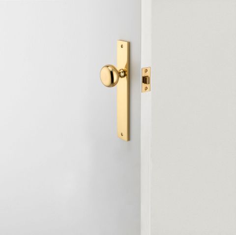 Iver Cambridge Knob Rectangle Plate Furniture Kit No Latch