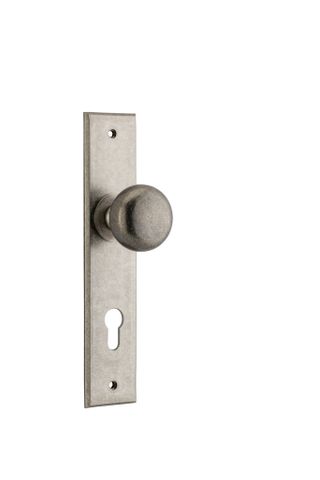 Iver TRA13946E85 Door Knob Cambridge Chamfered Euro Distressed Nickel
