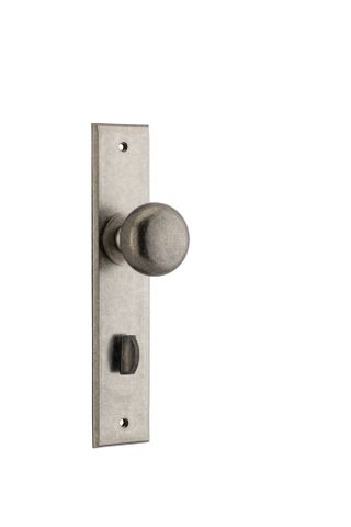 Door TRA13946P85 Knob Cambridge Chamfered Privacy Distressed Nickel