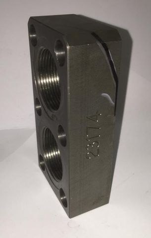 23174 - Port Block Adaptor HMB/C270-325 4,0200