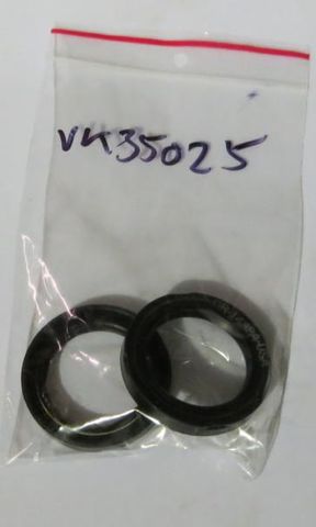 VQ35 Shaft Seal Primary Buna