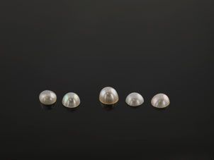 Natural Half Seed Pearls 2.5-2.75mm (N)