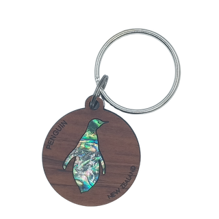 PAUA|RIMU KEYRING - PENGUIN