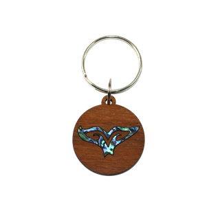 PAUA|RIMU KEYRING - WHALE TAIL