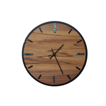 PAUA AND RIMU CLOCK