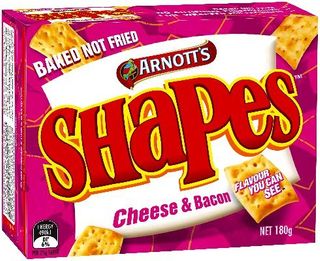 Arnotts Shapes Cheese & Bacon Shapes 180g