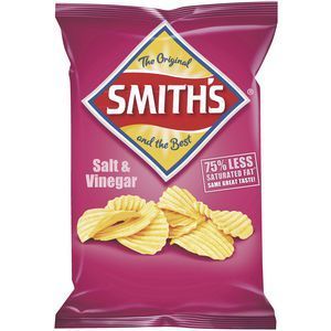 Smiths Salt & Vinegar Crinkle Cut Chips 170g