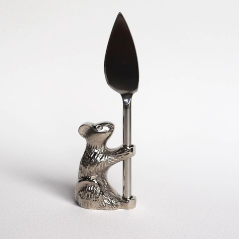 Standing Guard Mouse, Cheese Knife