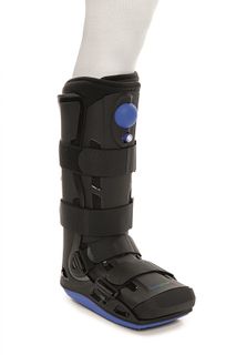 Fracture boots