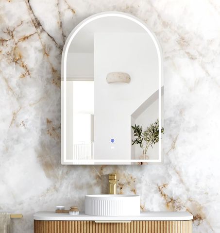 LED Archie 900(H)x600(W) Woodland Oak Shaving Cabinet - Premium Edition